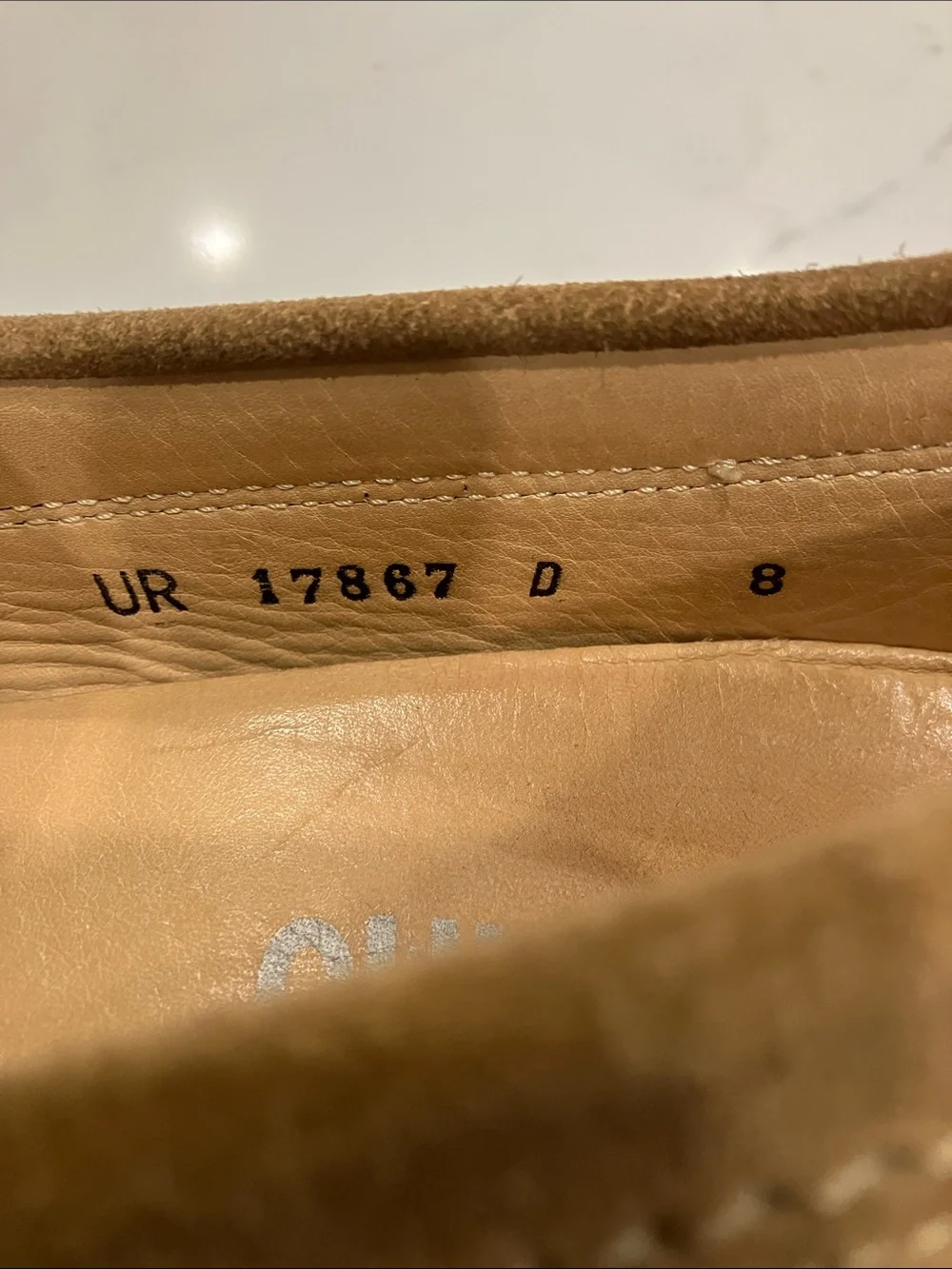 Ferragamo Men's Driving Moccasin Tan Suede w/ Silver Tone Accents Sz 8D - EUC
